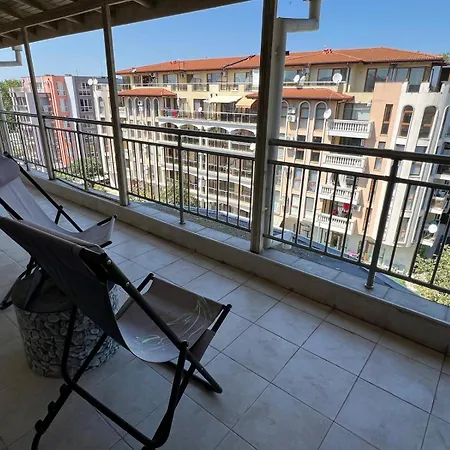 Sunny View Retreat At Sunny Cozy With Sunlit Balcony Appartement *